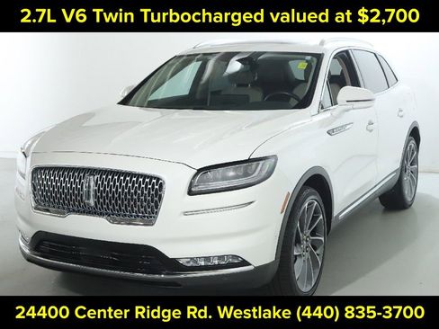 Certified 2023 Lincoln Nautilus Reserve w/ Equipment Group 202A image 4