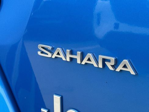 Used 2022 Jeep Wrangler Unlimited Sahara image 10