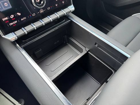 Certified 2026 GMC Sierra EV Elevation AWD/4WD image 31