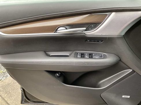 Used 2022 Cadillac XT6 Sport w/ Platinum Package AWD/4WD image 20