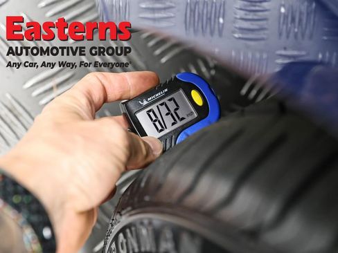 Used 2023 Chevrolet Camaro LT w/ RS Package image 26