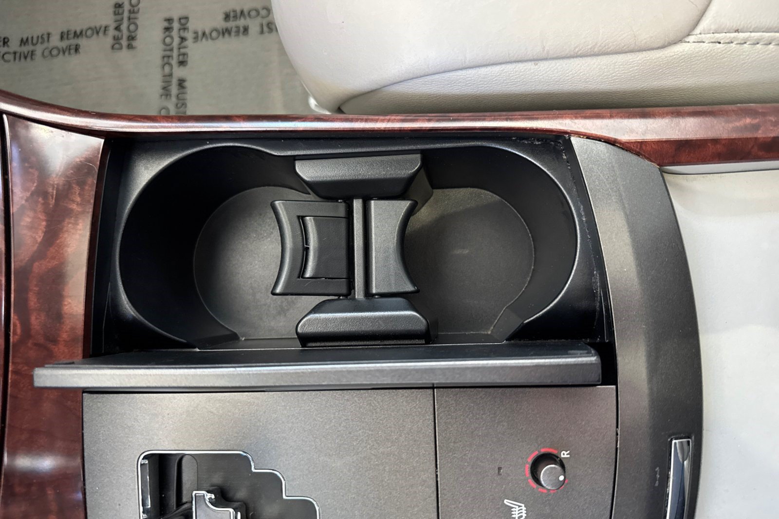 Used 2012 Toyota Avalon FWD image 39