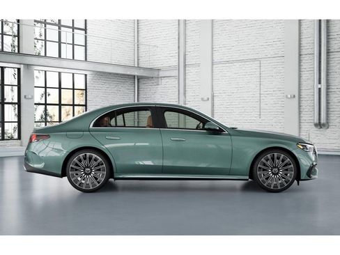 New 2026 Mercedes-Benz E 450 4MATIC Sedan image 2