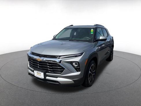 Used 2025 Chevrolet TrailBlazer LT FWD image 5