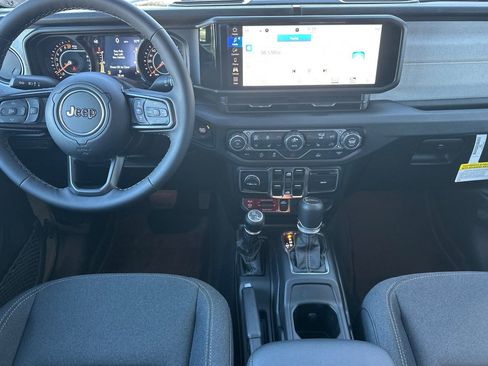 New 2026 Jeep Gladiator Willys image 16