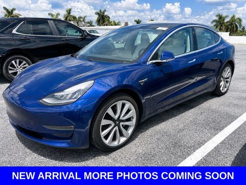 Used 2020 Tesla Model 3 Long Range AWD/4WD image 3