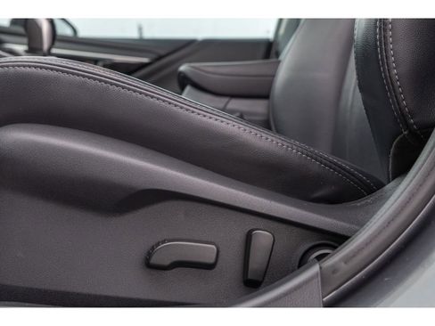 Used 2021 Subaru Outback Limited image 17