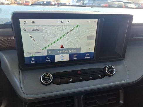 Certified 2024 Ford Maverick Lariat image 19