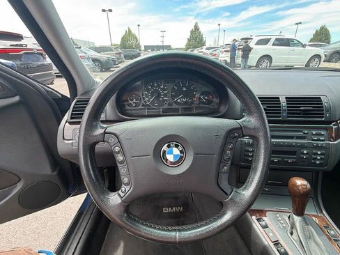 Used 2004 BMW 325i Sedan RWD image 14