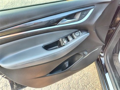 Used 2023 Buick Enclave Essence w/ Experience Buick Package image 18