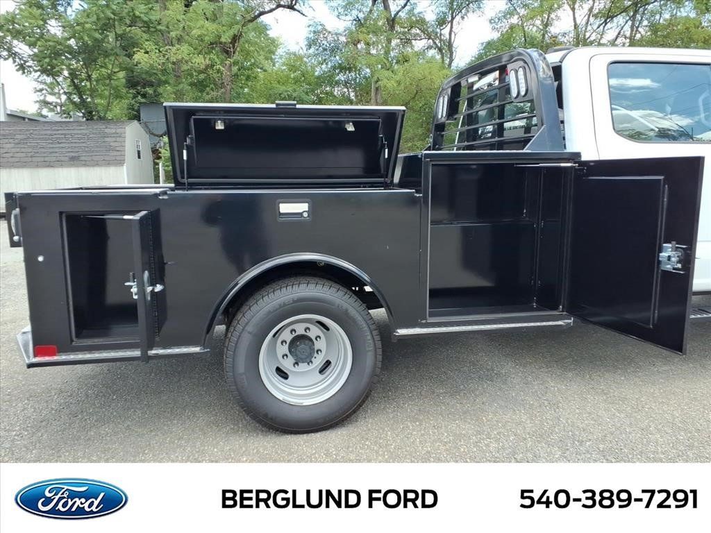 New 2025 Ford F350 XL AWD/4WD image 11