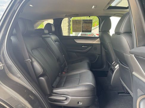 Used 2024 MAZDA CX-90 3.3 Turbo w/ Preferred Plus AWD/4WD image 21