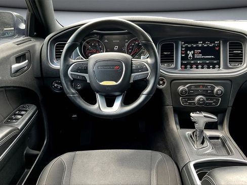 Used 2018 Dodge Charger R/T image 8