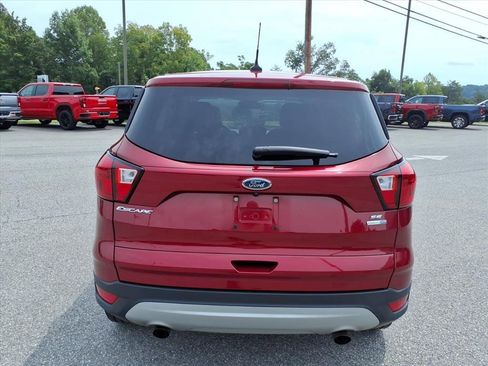 Used 2019 Ford Escape SE AWD/4WD image 5