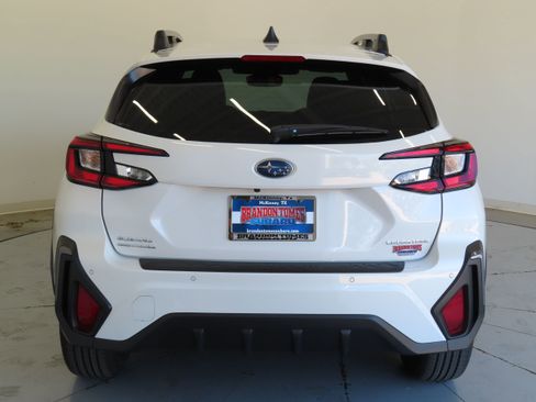 New 2025 Subaru Crosstrek 2.5i Limited image 5