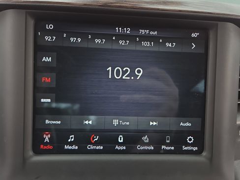 Used 2020 RAM 1500 Laramie AWD/4WD image 27