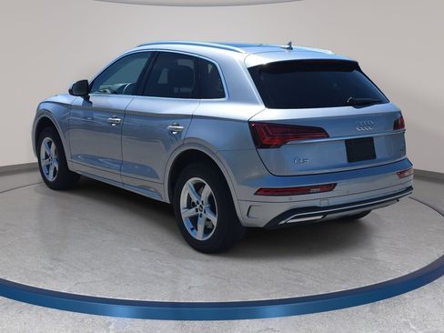 Used 2023 Audi Q5 2.0T Premium w/ Convenience Package AWD/4WD image 6