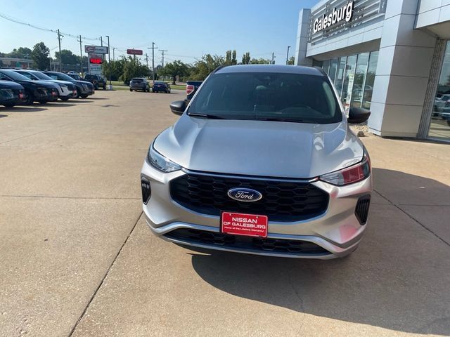 Used 2024 Ford Escape ST-Line AWD/4WD image 4
