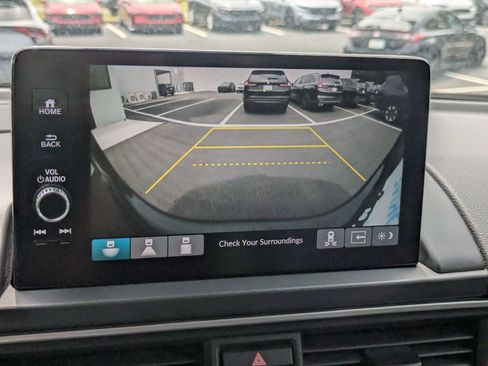 Certified 2023 Honda Pilot Touring image 29