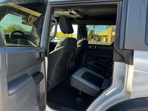 Used 2025 Ford Bronco Big Bend image 15