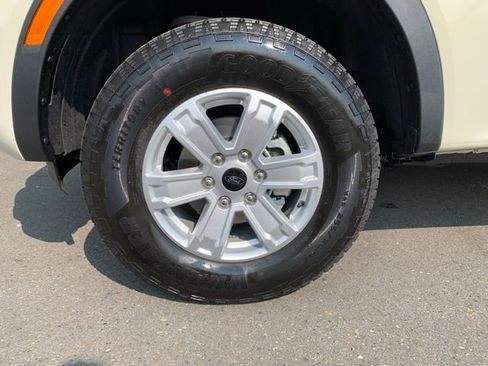 New 2025 Ford Ranger XL image 10