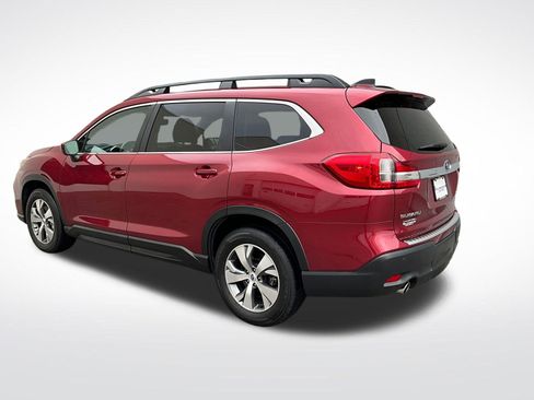 Certified 2022 Subaru Ascent Premium w/ Convenience Package image 3