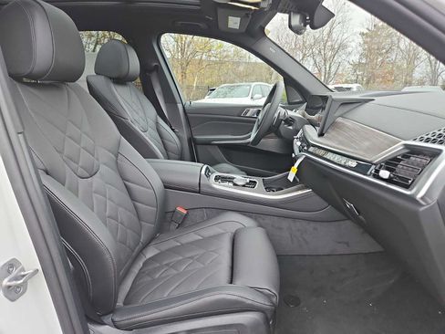 Used 2026 BMW X5 xDrive50e AWD/4WD image 24