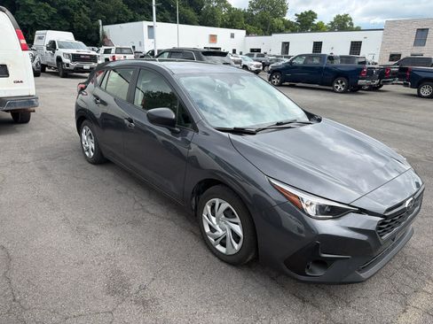 Used 2024 Subaru Impreza 2.0i AWD/4WD image 17