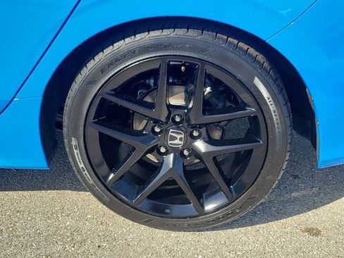 Used 2024 Honda Civic Sport Touring image 9