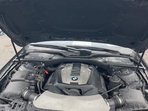 Used 2007 BMW 750i RWD image 20