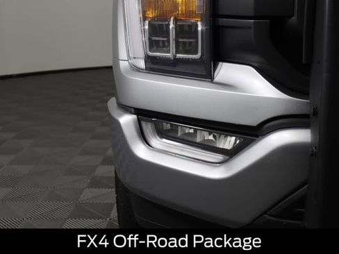Certified 2021 Ford F150 XLT w/ Equipment Group 302A High image 16