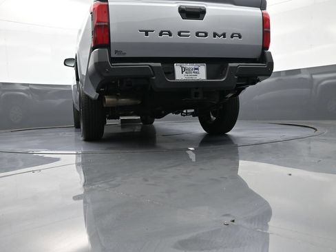 Used 2026 Toyota Tacoma SR w/ SR Upgrade Package RWD image 31