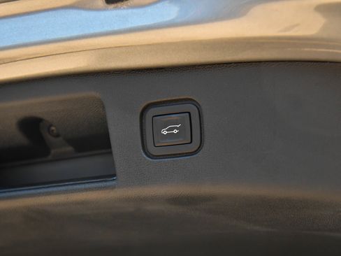 Used 2024 Chevrolet Blazer EV RS AWD/4WD image 48