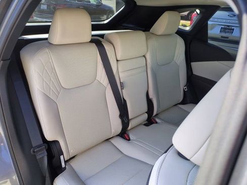 Used 2023 Lexus RX 350 Premium image 30