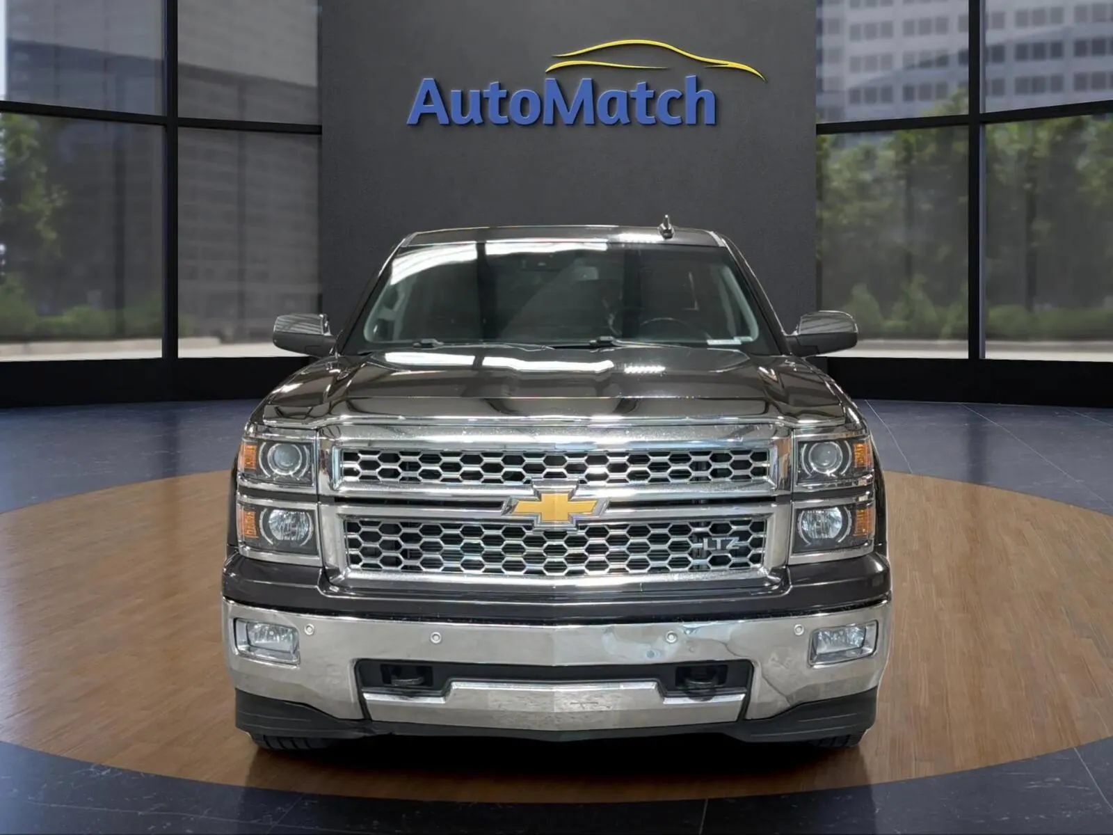 Used 2015 Chevrolet Silverado 1500 LTZ w/ LTZ Plus Package AWD/4WD image 2