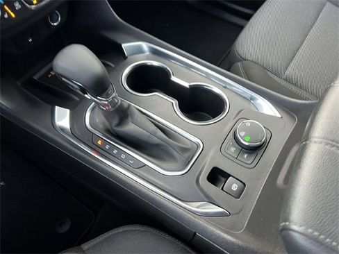 Certified 2023 Chevrolet Traverse LT image 22