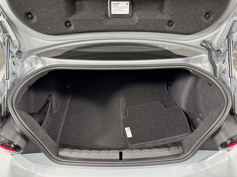 Used 2025 BMW M2 image 14