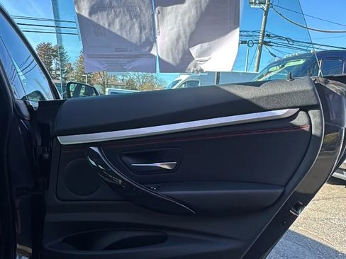 Used 2018 BMW 330i Gran Turismo xDrive image 14