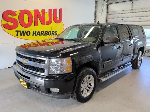Used 2011 Chevrolet Silverado 1500 LT w/ All-Star Edition AWD/4WD image 1