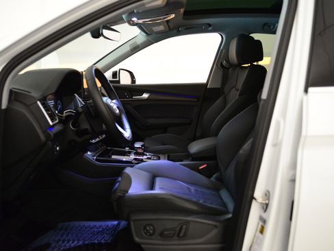 Certified 2025 Audi Q5 e Premium Plus w/ Premium Plus Package image 26