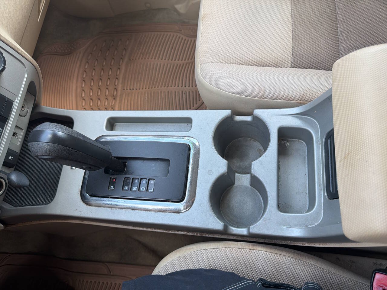 Used 2009 Ford Escape XLT FWD image 23