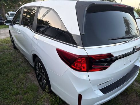 Used 2026 Honda Odyssey EX-L image 7