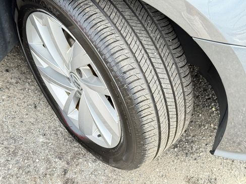 Used 2018 Volkswagen Passat 2.0T SE image 87