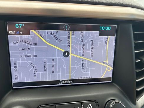 Used 2019 GMC Acadia Denali w/ Technology Package AWD/4WD image 22