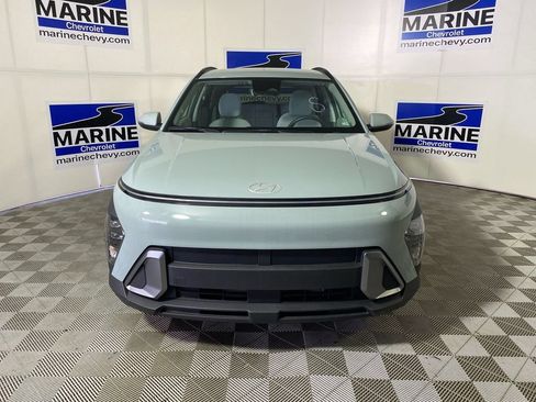 Used 2025 Hyundai Kona SEL FWD image 15