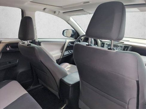 Used 2015 Toyota RAV4 XLE FWD image 25