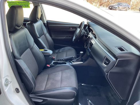 Used 2016 Toyota Corolla S image 37