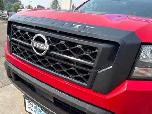 Used 2022 Nissan Frontier S w/ Technology Package AWD/4WD image 13