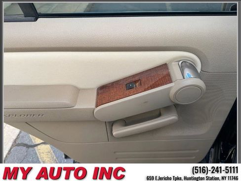 Used 2008 Ford Explorer Eddie Bauer image 34