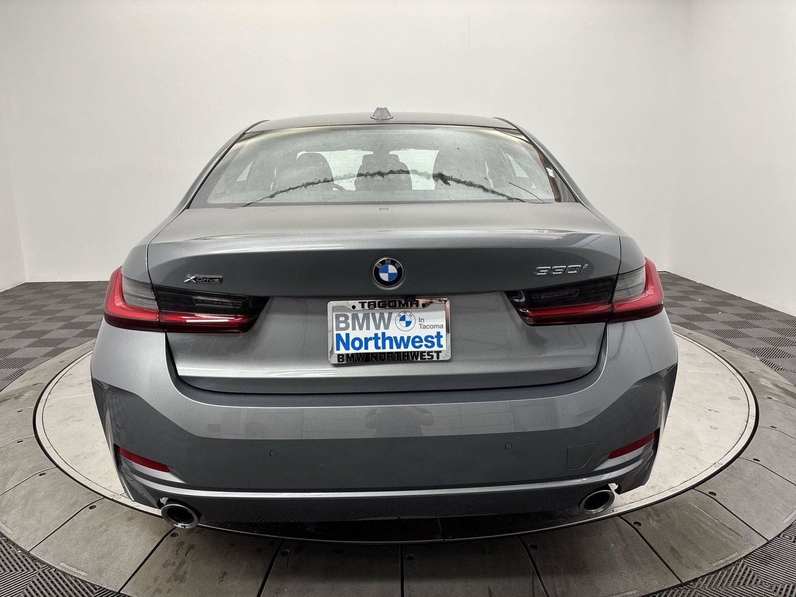 Used 2024 BMW 330i xDrive Sedan w/ Convenience Package AWD/4WD image 15